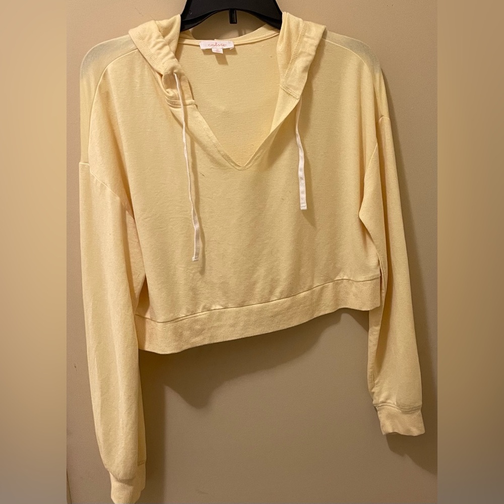 Colsie Pale Yellow Hoodie Size Medium